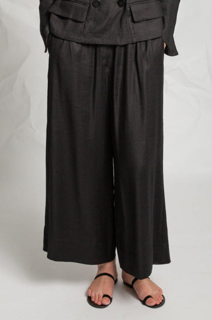 Pants in soft linen mix P251