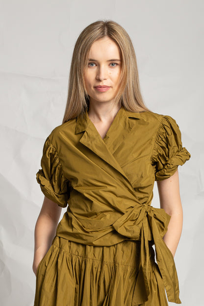 Wrap top in taffeta T808