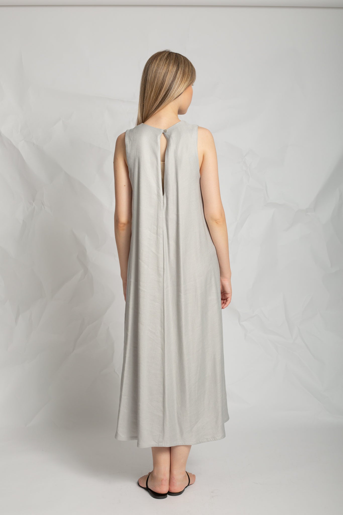 Long dress in linen mix R866