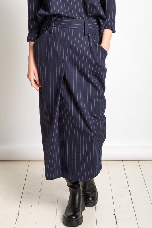 Pinstriped pencil skirt J606